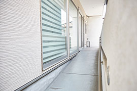 アクセス